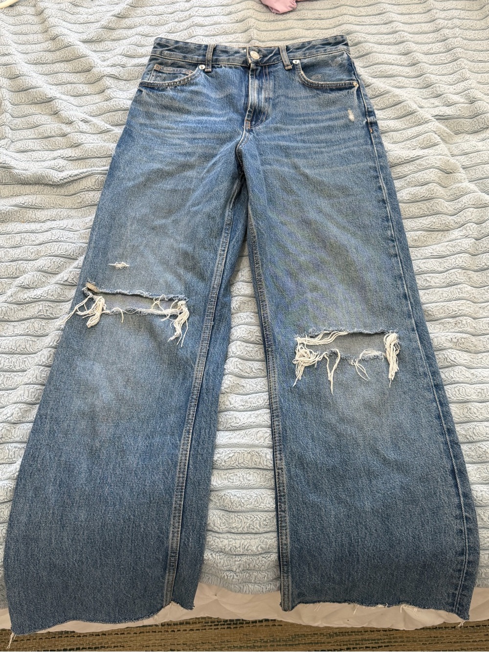 Zara Blue Distressed Wide-Leg High-Rise Jeans